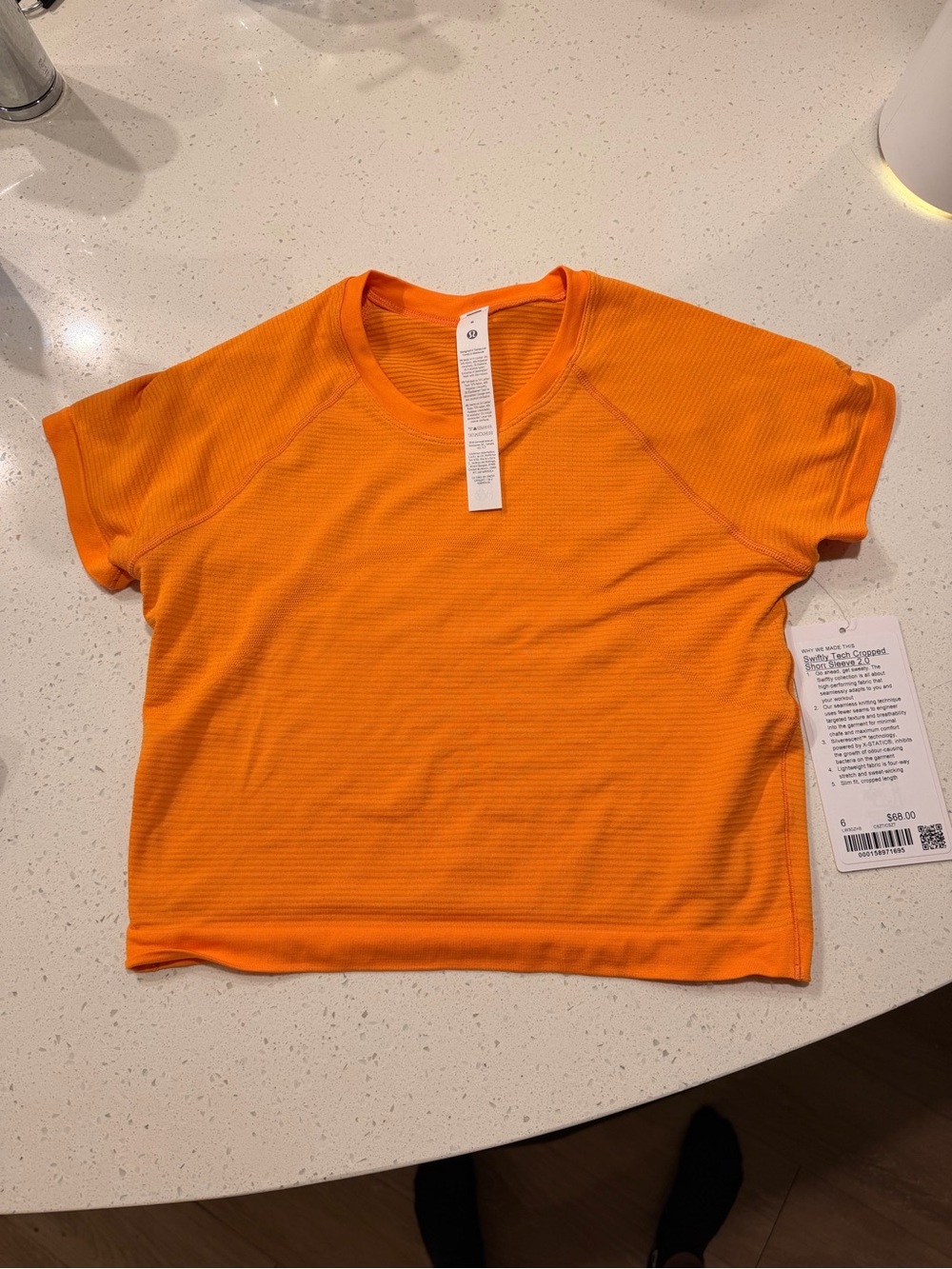 lululemon athletica Women's Bright Orange Short Sleeve Crop Top